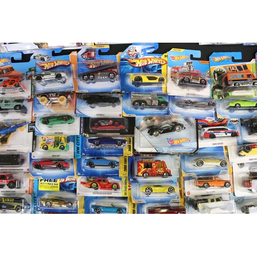 1084 - 65 Carded / boxed Mattel Hot Wheels diecast models featuring 2 x boxed Gotta Go 2, Batman, Avant Gar... 