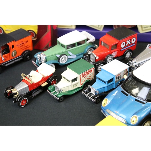 1087 - Over 40 boxed diecast models to include mainly Matchbox Models of Yesteryear plus 18 x unboxed model... 