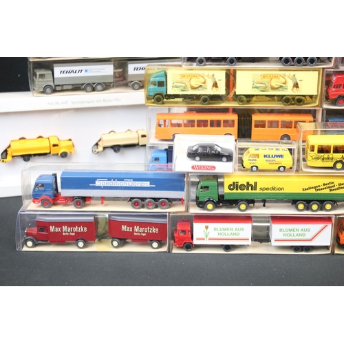 1091 - Around 68 boxed Wiking plastic models to include commercial and road examples, features 3 x 1982/83 ... 