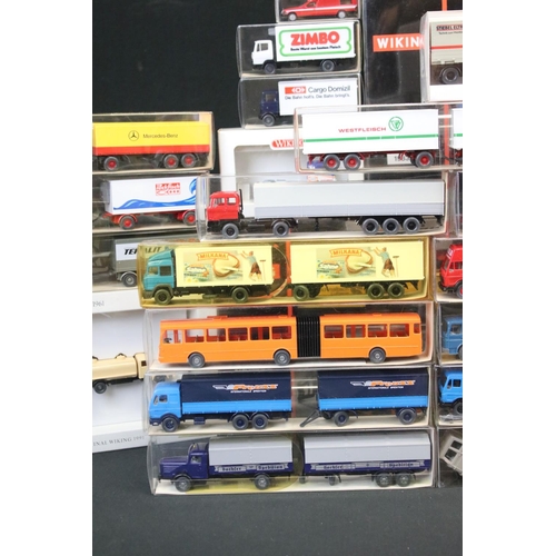 1091 - Around 68 boxed Wiking plastic models to include commercial and road examples, features 3 x 1982/83 ... 