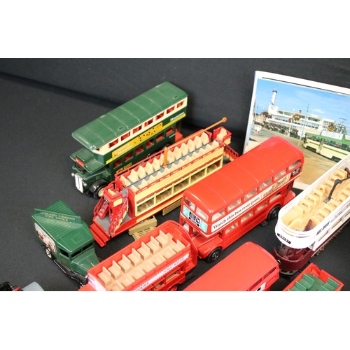 1097 - Quantity of diecast models from the 1970s onwards featuring Vanguards, Matchbox, Corgi Juniors etc p... 