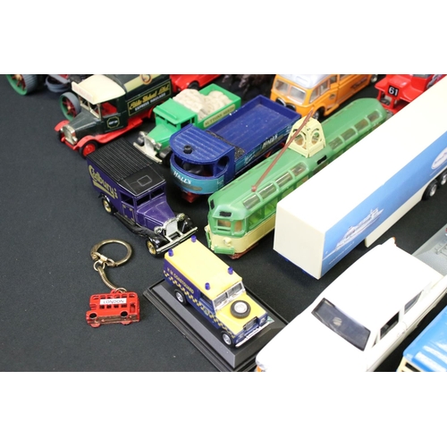 1097 - Quantity of diecast models from the 1970s onwards featuring Vanguards, Matchbox, Corgi Juniors etc p... 