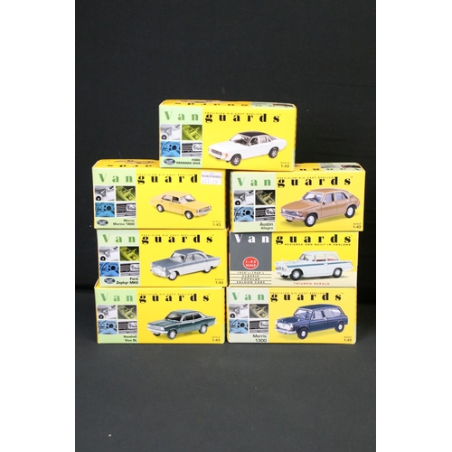 1103 - 24 Boxed Vanguards 1:43 scale diecast models to include CL1002 multi-model set, VA21000, VA10004, VA... 