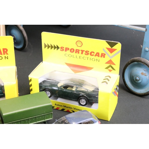 1108 - 26 Boxed diecast models to include Burago, Motorama, Shell Sportscar Collection, Maisto and Lledo (d... 