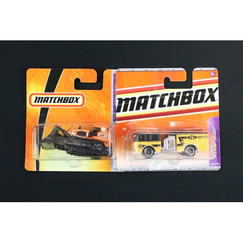 1115 - 14 Boxed / carded diecast models to include 2 x 75 Series (25 Flat Car / Container (elastic band att... 