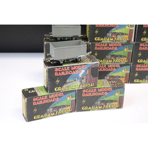 112 - 20 Boxed Graham Farish OO gauge Scale Model Railroads items of rolling stock, all wagons and vans