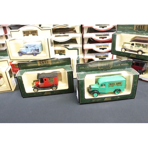 1124 - Over 180 boxed Lledo diecast models featuring Premier Collection & Collectors Club examples. Diecast... 