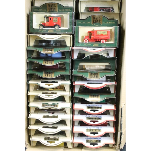 1124 - Over 180 boxed Lledo diecast models featuring Premier Collection & Collectors Club examples. Diecast... 