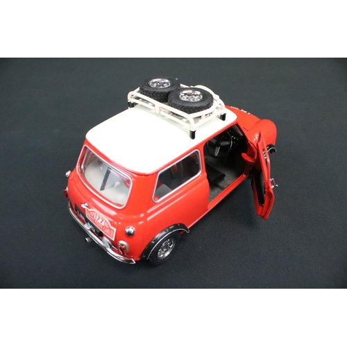 1135 - Two boxed Corgi 1/80 The Concours Collection diecast models to include 99595 Mini Cooper Saloon and ... 