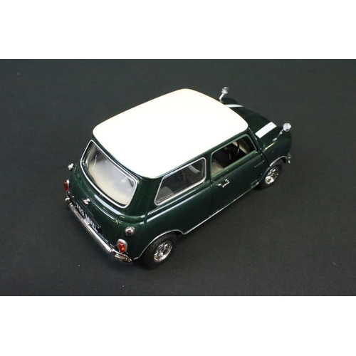 1135 - Two boxed Corgi 1/80 The Concours Collection diecast models to include 99595 Mini Cooper Saloon and ... 