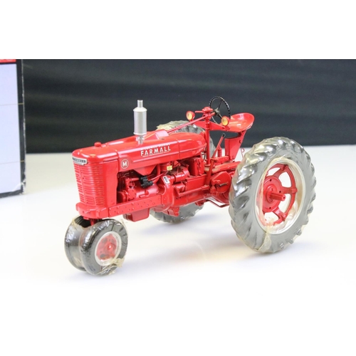 1165 - Ertl The Farmall M Mc Cormick - Deering Precision Series Tractor model in original box. Model VG, bo... 