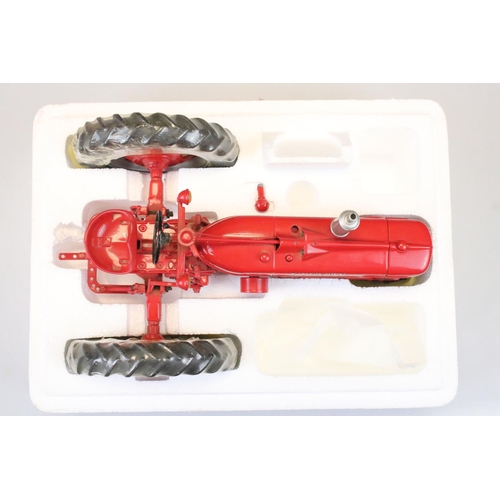 1165 - Ertl The Farmall M Mc Cormick - Deering Precision Series Tractor model in original box. Model VG, bo... 