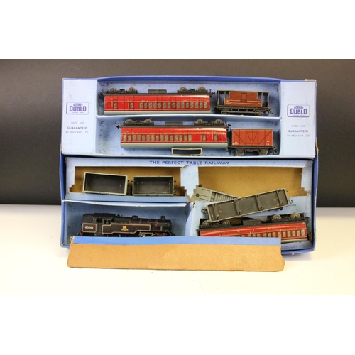 117 - Boxed Hornby Dublo Passenger train set containing BR 2-6-4 80054 Locomotive, 9 x items of rolling st... 