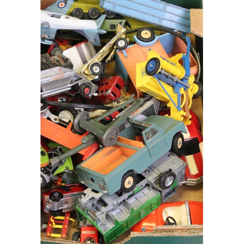 1171 - Quantity of mid 20th C onwards play worn diecast and plastic models to include Matchbox, Corgi, Dink... 