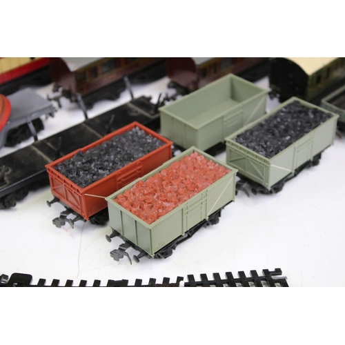 118 - 13 TTR items of rolling stock to include coaches, wagons and vans