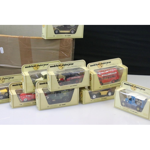 1186 - 64 Boxed diecast models to include many various Matchbox Models of Yesteryear, Lledo etc plus a boxe... 