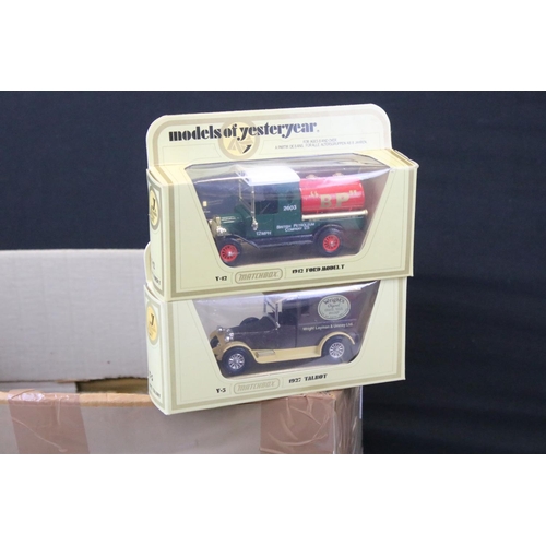 1186 - 64 Boxed diecast models to include many various Matchbox Models of Yesteryear, Lledo etc plus a boxe... 