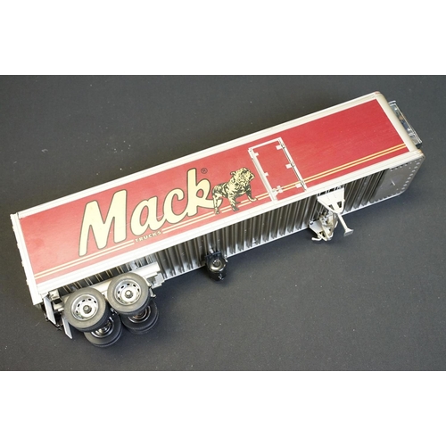 1212 - Three Franklin Mint 1:32 scale Precision diecast Models to include Mack Lorry Cab, Mack Fuel Tanker ... 