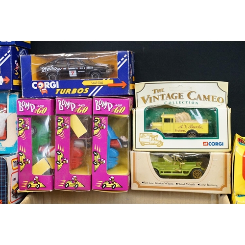 1220 - Around 20 boxed diecast & plastic models to include Matchbox SuperKings K15 The Londoner, Vanguards ... 