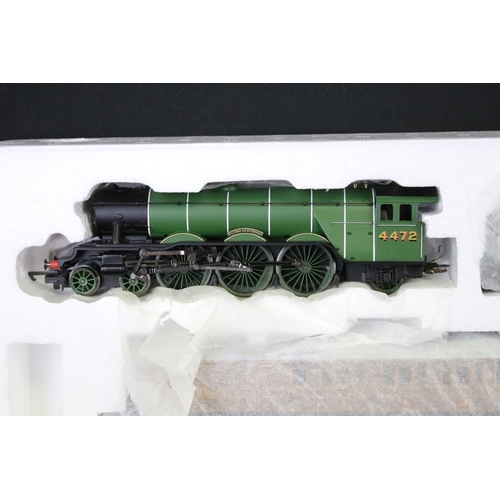 124 - Boxed Hornby OO gauge R1039 Flying Scotsman electric train set, complete