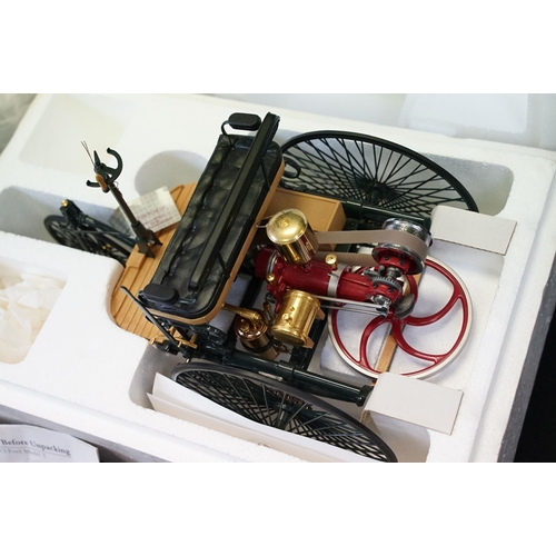 1245 - Two boxed Franklin Mint diecast models to include The 1886 Benz Patent Motorwagen and 1913 Ford Mode... 