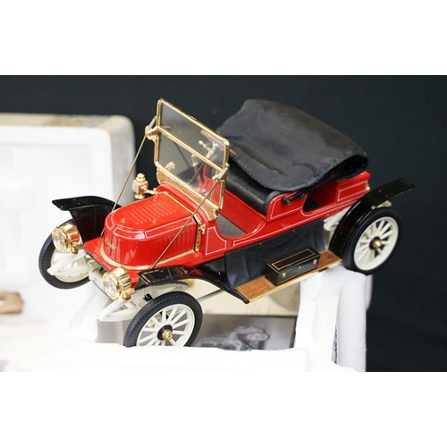 1249 - Four boxed Franklin Mint 1/24 diecast models to include 1948 MGTC, The 1903 Ford Model A, 1911 Stanl... 