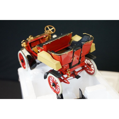 1249 - Four boxed Franklin Mint 1/24 diecast models to include 1948 MGTC, The 1903 Ford Model A, 1911 Stanl... 