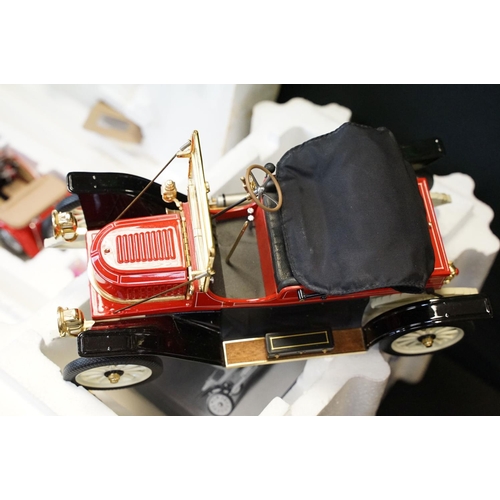 1249 - Four boxed Franklin Mint 1/24 diecast models to include 1948 MGTC, The 1903 Ford Model A, 1911 Stanl... 