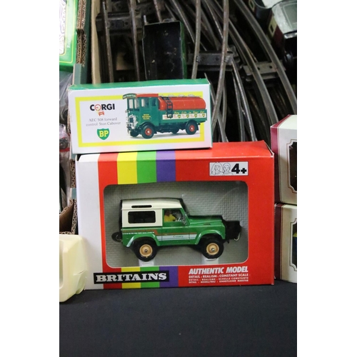 1252 - Collection of around 45 boxed diecast models to include Britains 9512 Farm Land Rover, Corgi AEC 508... 