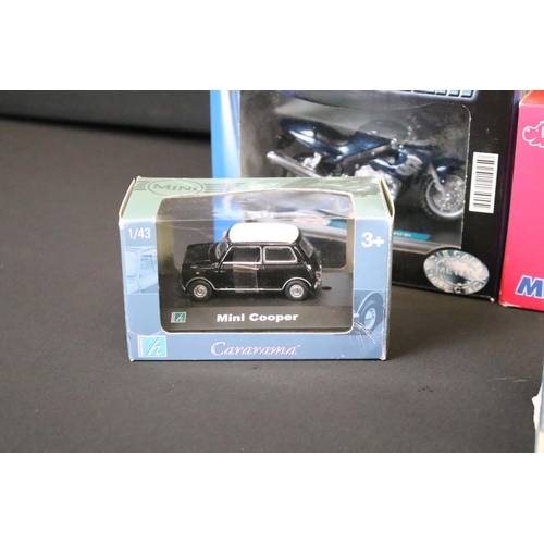 1254 - 13 Boxed diecast, mini diecast models and sets to include Corgi Mini 7 CC99180, Corgi 24ct gold plat... 