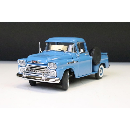 1269 - Eight boxed diecast models to include Danbury Mint 1958 Chevrolet Apache Pickup Truck, CIJ Europarc ... 