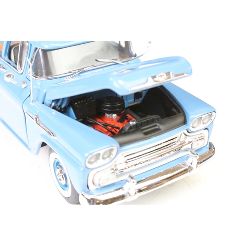 1269 - Eight boxed diecast models to include Danbury Mint 1958 Chevrolet Apache Pickup Truck, CIJ Europarc ... 