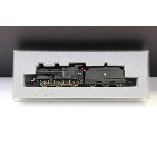 13 - Two boxed/cased Graham Farish by Bachmann N gauge locomotives to include 372050 Fowler 4F BR Black 4... 