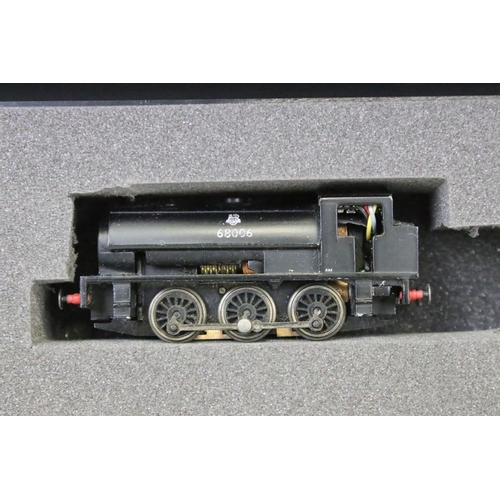 13 - Two boxed/cased Graham Farish by Bachmann N gauge locomotives to include 372050 Fowler 4F BR Black 4... 