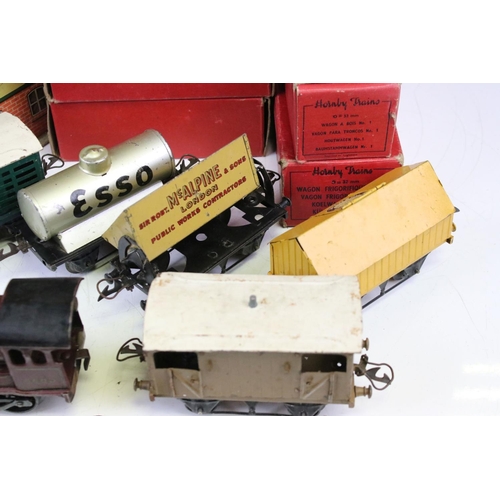 130 - Quantity of Hornby O gauge model railway to include 0-4-0 LMS 5600 locomotive in maroon with tender,... 