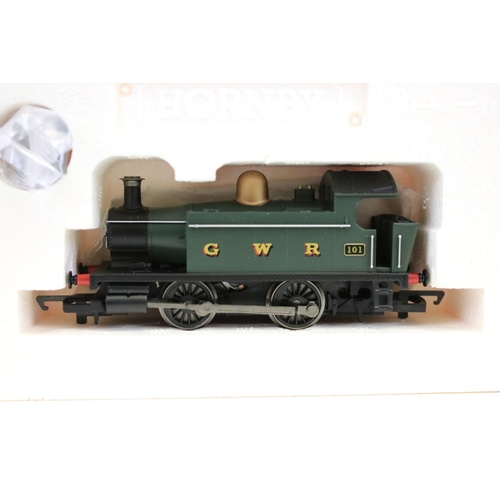 136 - Four boxed OO gauge locomotives to include 3 x Hornby (R2135 BR 0-6-0 Class 4F Locomotive 44313, R24... 