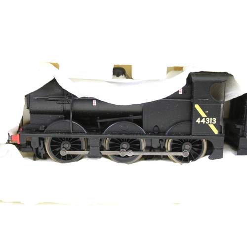 136 - Four boxed OO gauge locomotives to include 3 x Hornby (R2135 BR 0-6-0 Class 4F Locomotive 44313, R24... 