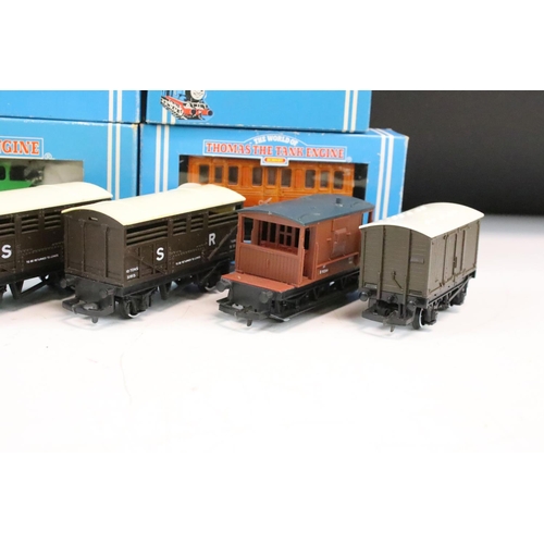 138 - Boxed Hornby Thomas The Tank Engine R350 Percy locomotive plus 2 x Thomas items of rolling stock (R1... 