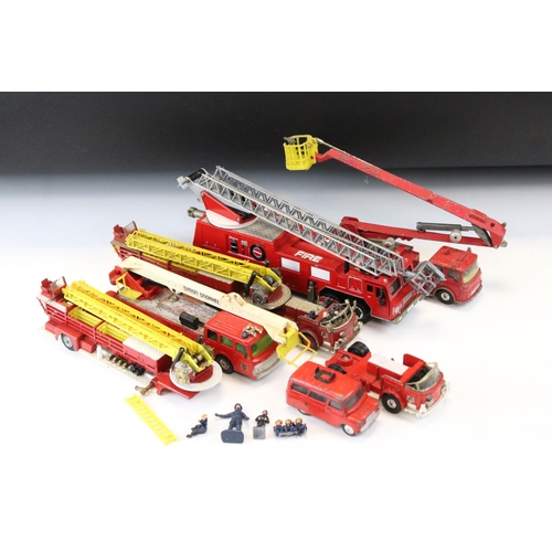 1402 - Six mid 20th C play worn Corgi fire related diecast models to include Bedford Fire Tender, Corgi Maj... 