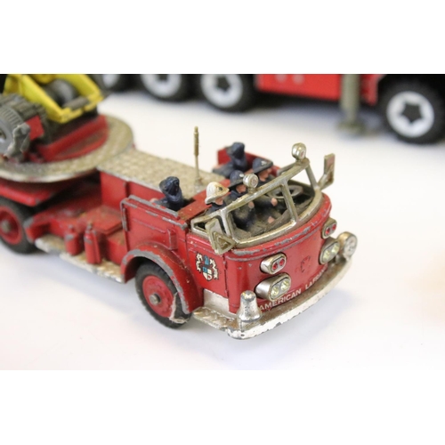 1402 - Six mid 20th C play worn Corgi fire related diecast models to include Bedford Fire Tender, Corgi Maj... 