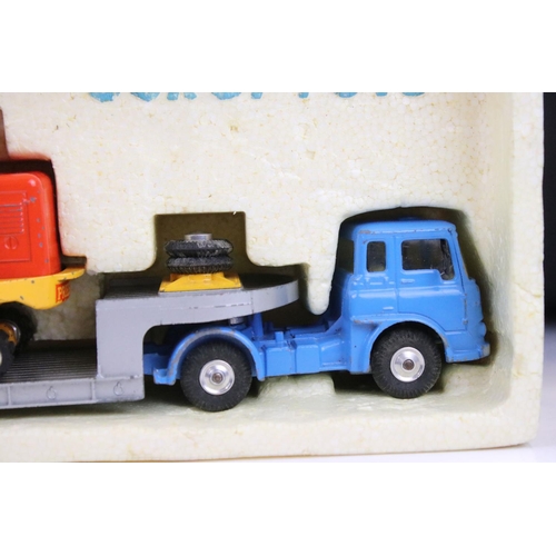 1474 - Boxed Corgi Major Gift Set No 27 Machinery Carrier with Bedford Tractor Unit and Priestman Cub Shove... 