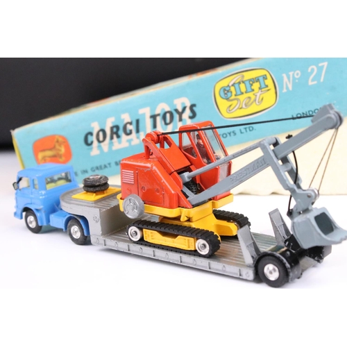 1474 - Boxed Corgi Major Gift Set No 27 Machinery Carrier with Bedford Tractor Unit and Priestman Cub Shove... 