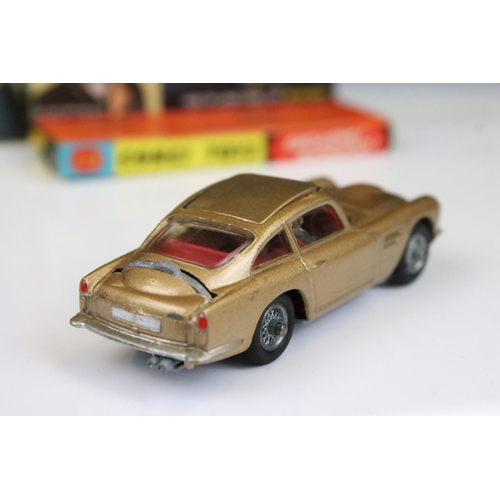 1483 - Boxed Corgi 261 James Bond 007 Aston Martin DB5 diecast model with 2 x ejector figures and secret in... 