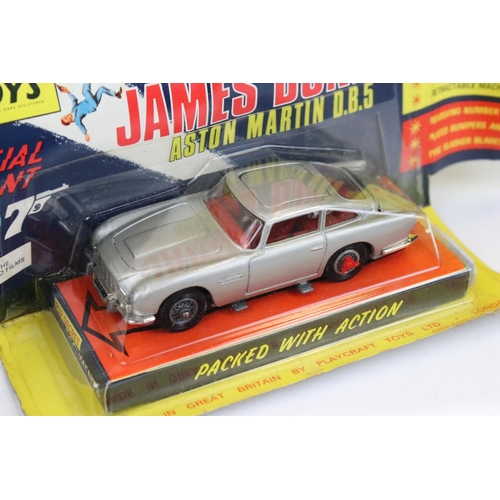 1486 - Carded / boxed Corgi 270 James Bond Aston Martin DB5 diecast model, complete with secret instruction... 