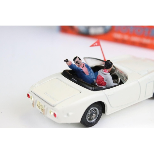 1489 - Boxed Corgi 336 James Bond Toyota 2000 GT diecast model complete with both figures, 8 x missiles and... 