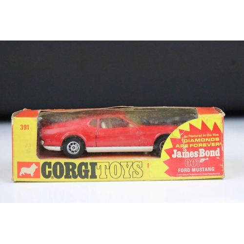 1496 - Boxed Corgi Whizzwheels 391 Ford Mustang Mach 1 diecast model from James Bond 007 Diamonds Are Forev... 