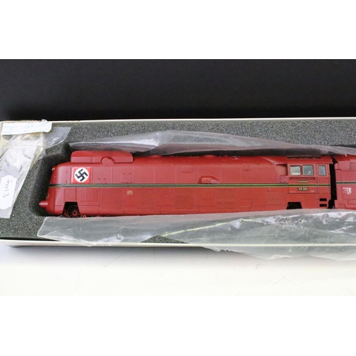 15 - Boxed Liliput HO gauge I05 01 DRG red Berlin Olympics red streamline locomotive with Olympic rings t... 