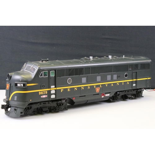 157 - USA Trains G scale EMD F3 Pennsylvania 9679 Diesel Locomotive and Pennsylvania 9680 Power Car plus a... 