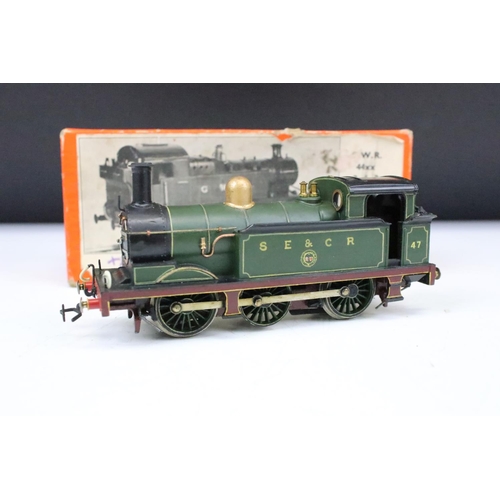 19 - Nine boxed OO gauge locomotives to include 2 x Lima 33025 BR, Hornby Princess Elizabeth, Hornby Clev... 