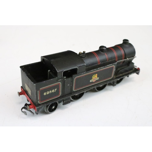 28 - Three boxed Hornby Dublo locomotives to include 3211 Mallard locomotive and tender, EDL17 0-6-2 Tank... 